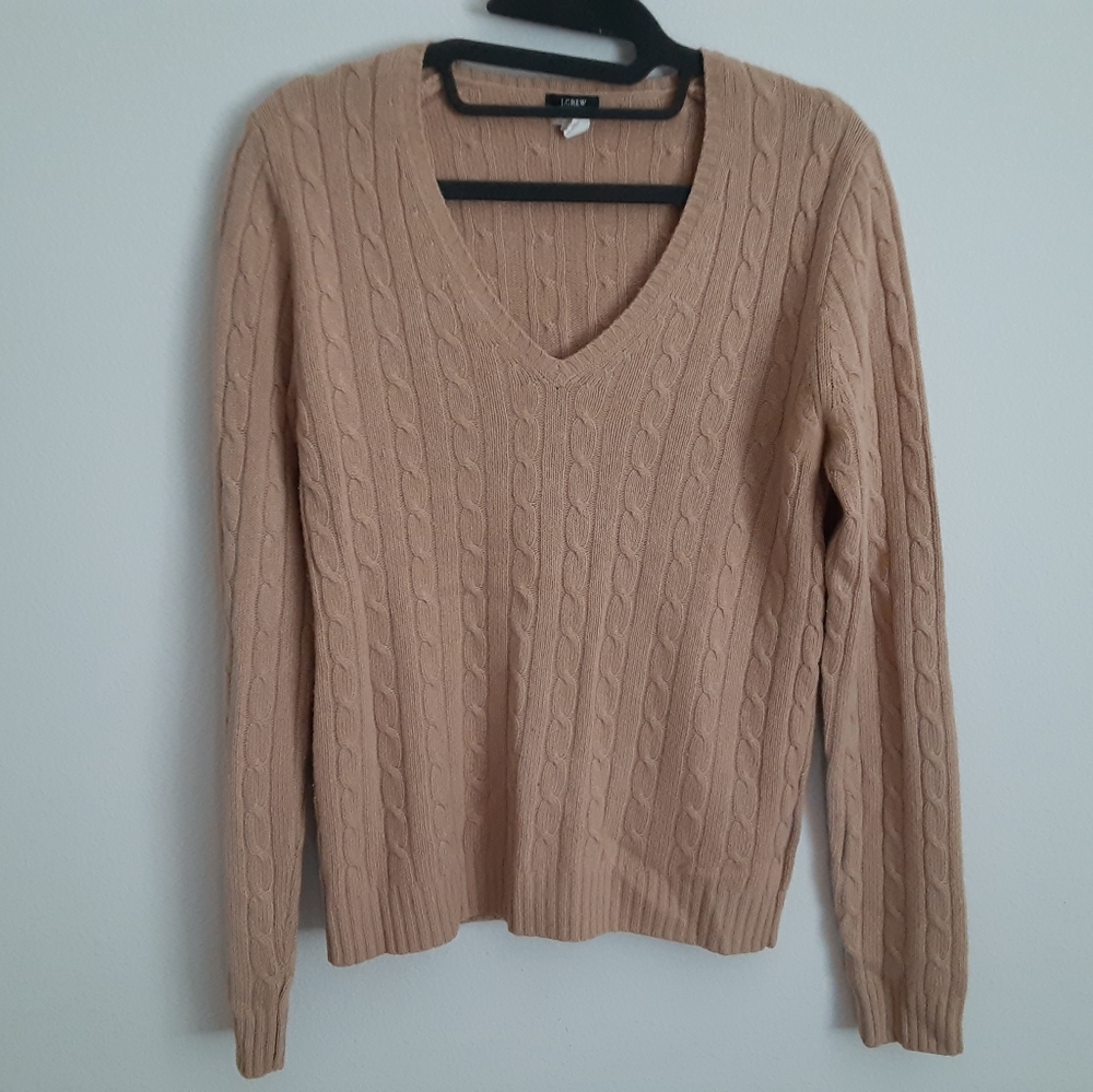 V neck sweater